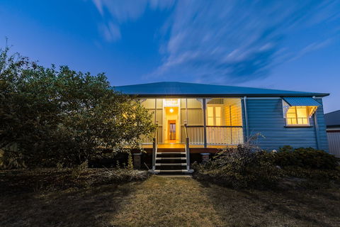 Apple Blossom Cottage - eAccommodation 2