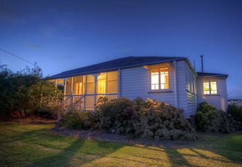 Apple Blossom Cottage - eAccommodation 1