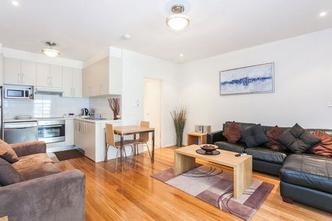 Anglesea River Apartments - eAccommodation 6