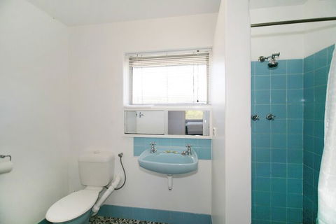 Acacia Holiday Or Business Stay Accommodation - eAccommodation 4
