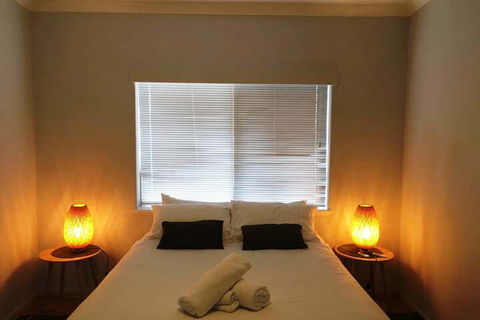 Acacia Holiday Or Business Stay Accommodation - eAccommodation 2