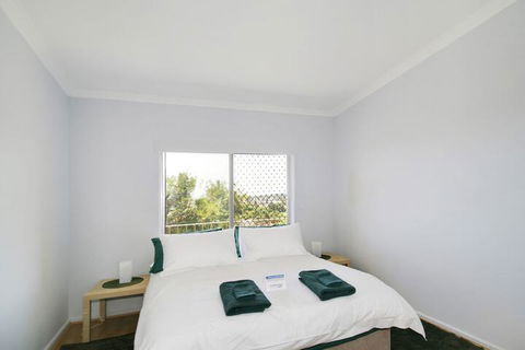 Acacia Holiday Or Business Stay Accommodation - eAccommodation 5