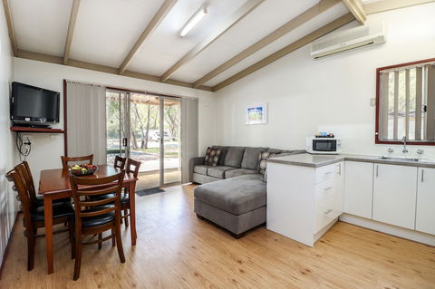Amblin Holiday Park - eAccommodation 5