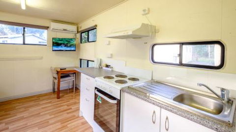 Australind Tourist Park - eAccommodation 3