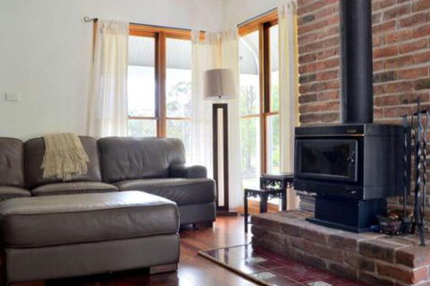 La Sila Homestead On Marrowbone Cutest Cottage In The Hunter With Killer Views - eAccommodation 6