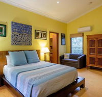 Five Bimba Tractor House - eAccommodation