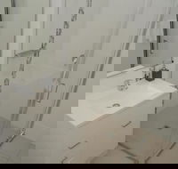 Capricorn Hotel - eAccommodation