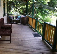 Cygnets Secret Garden Bed  Breakfast - eAccommodation