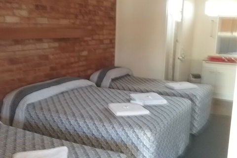 Avocado Motor Inn - eAccommodation 6