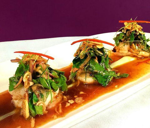 Galangal Thai Cuisine - eAccommodation 9