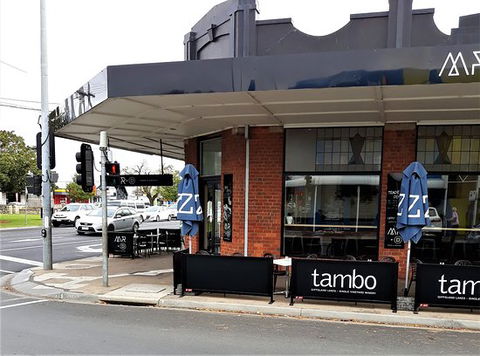 Mr. D Food & Coffee - eAccommodation 0