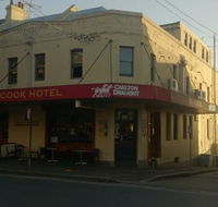 Captain Cook Hotel - eAccommodation