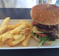 Jules by the Lake Cafe - eAccommodation