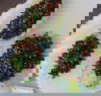 Dragon's Door - eAccommodation