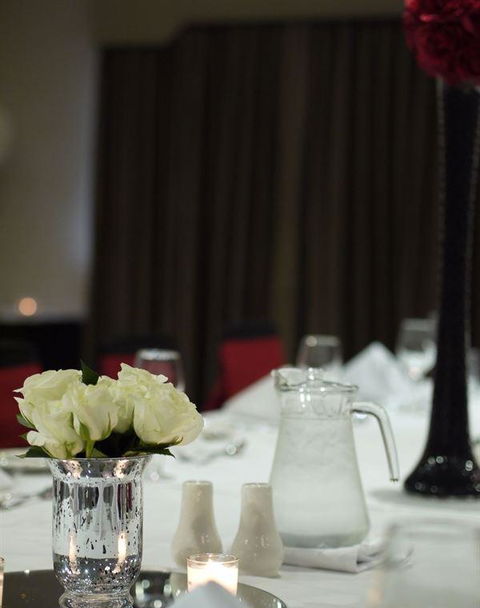 Annie's Provedore - eAccommodation 22