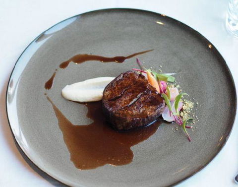 Annie's Provedore - eAccommodation 2