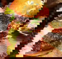 Canuck Rack Shack - eAccommodation