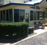 Poplar Caravan Park  Harry's Snack Shack - eAccommodation