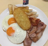 Coolabah Tree Cafe Roadhouse at Coles Express - eAccommodation