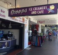 Scoops Ice Creamery and Cafe