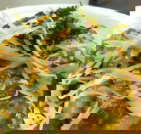 Burgastronomy - Hyde Park - eAccommodation