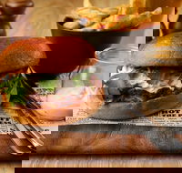 Eltham Hotel Bistro - eAccommodation