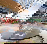 Granada Cafe - eAccommodation