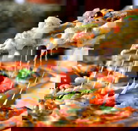 Jimmy's  Pizza Box 66 - eAccommodation