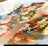 Poppy's On Bloom - eAccommodation