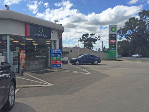 C Coffee - Smithfield - eAccommodation 0