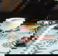 Hot Plate Bakery  Cafe - eAccommodation