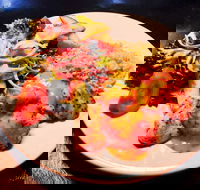 Caf Lucio - eAccommodation