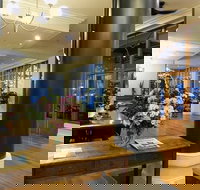 Lord Ashley Bar - eAccommodation