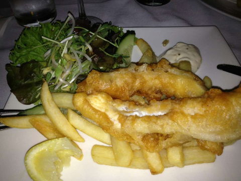 The River Deck Restaurant - eAccommodation 0