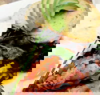 Benny's - eAccommodation