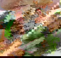 Crusoe Cafe - eAccommodation