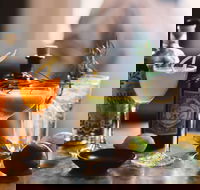 Many Little Bar and Bistro - eAccommodation