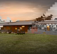 Wildbrumby Distillery and Cafe - eAccommodation