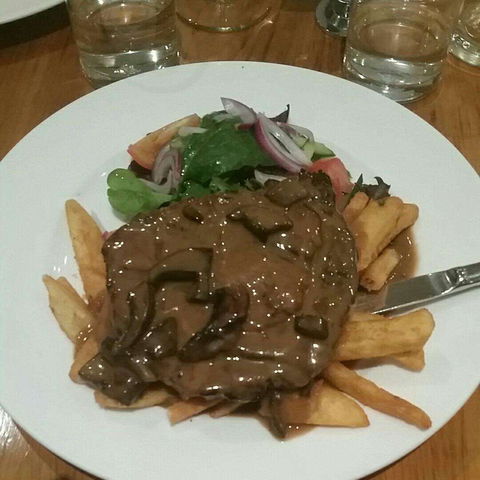 Adore Tea - eAccommodation 0