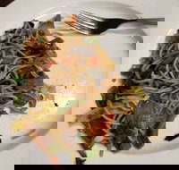 Chinaman Restaurant - eAccommodation