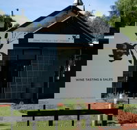 Drink Ottelia  Eat Fodder - eAccommodation