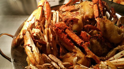 East West Buffet - eAccommodation 0