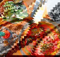 Harley and Rose - eAccommodation