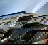 Albies Bar  Bistro - eAccommodation