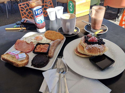 Chippy's Fish Cafe - Jindalee - eAccommodation 0