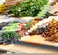 Malaya Corner - Mt Ommaney - Jindalee - eAccommodation