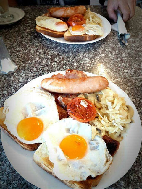 Sarah's Patisserie - Bertram - eAccommodation 0