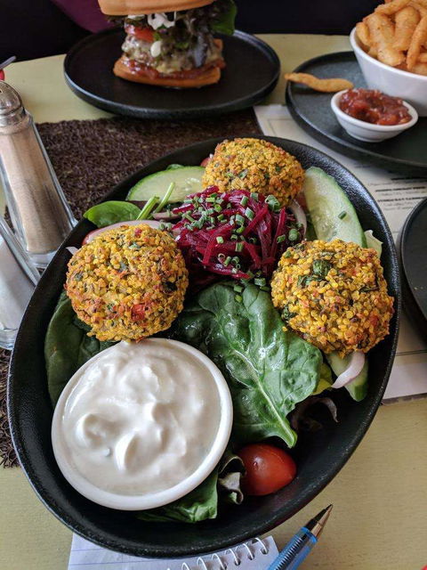 The Apple Tree Cafe - eAccommodation 0