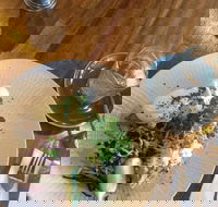 Chain of Fools - eAccommodation