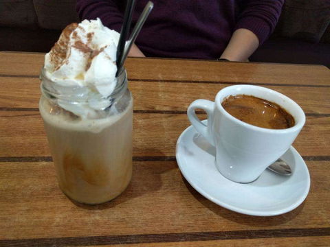 Alfred's Pizzeria - eAccommodation 0